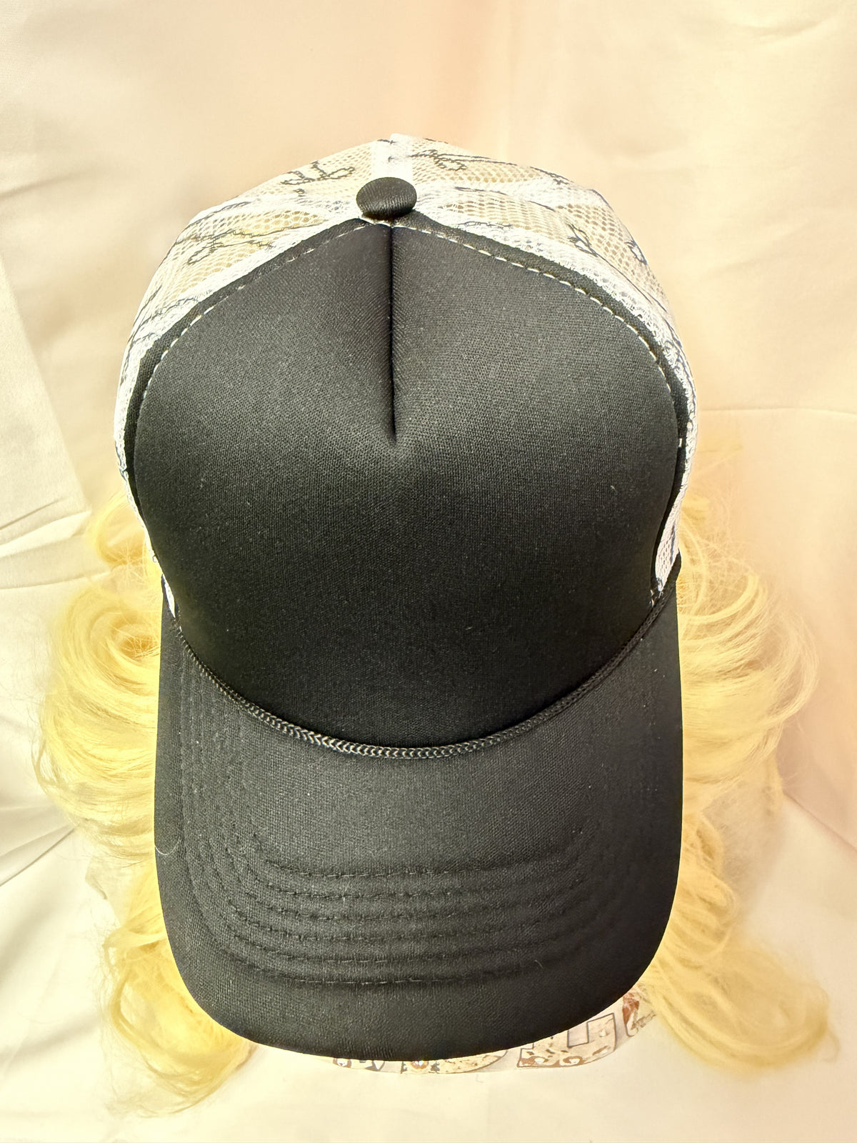 Black Bow Mesh Snapback Trucker Hat